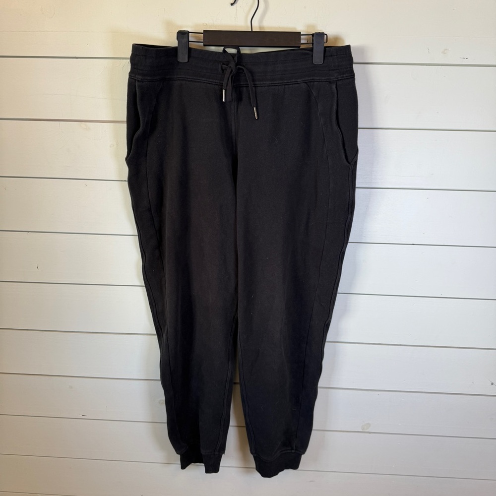 Lululemon high rise scuba‎ jogger full length black women’s size 12